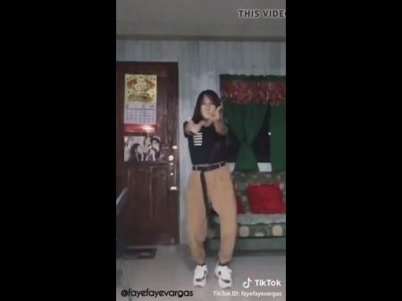 Maria Faye Vargas Dance mostrando pantyes blancos Soen 