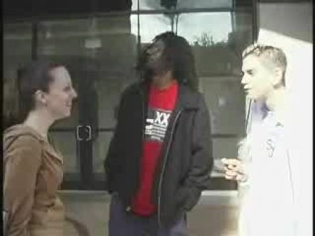 Victoria & Phat Zane ihr erster großer Schwanz (2003) 