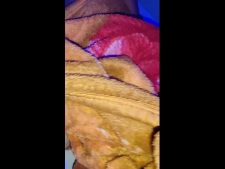 POV Indian schönes Mädchen Fingering Muschi 