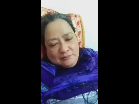 Assamese Aunty Flashing Mellow Bearded Fuckbox