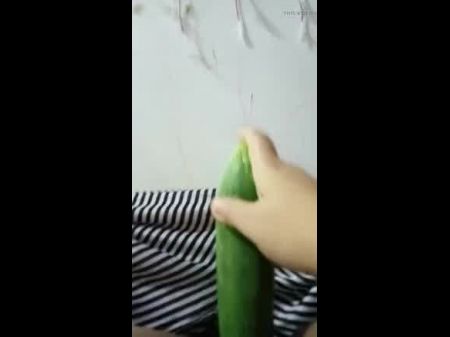 Timun Besar Masuk Cipap Melayu