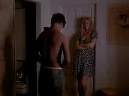 嘲笑（1992）香农·特威德（Shannon Tweed）