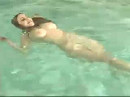 Hung Knocker Stunner Swims In Pool Then Showcases Her Breast And Fuck-holes