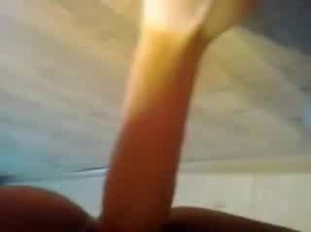 لطيفة سخيف مع دسار ، على الأرض 