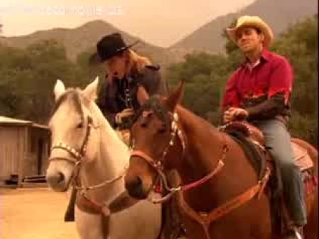 Swimsuit Obese Up (2005)