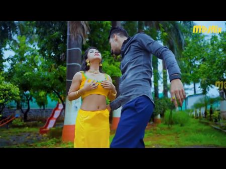 Savita Bhabhi Ki Chudai Barish Ke Mausam Me Desi Style Me Chudai Kiya