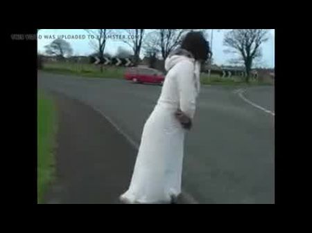 Brit Nude Community Walk With Gorgeous Stacey West