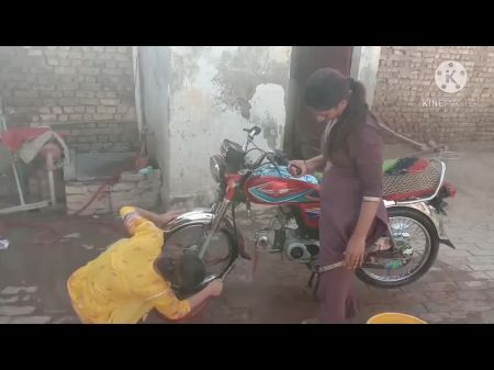 Indian Desi Ladies In The Bathtub , Horny Sisters , Horny Pakistani Ladies