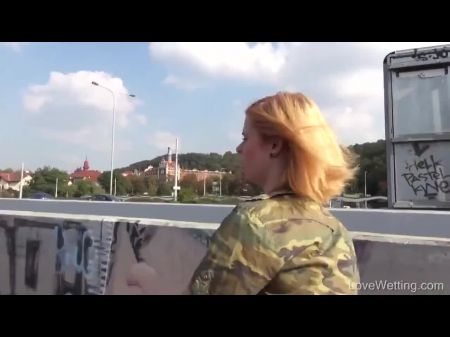 5 Ziffern Pinkeln Verzweifelt 