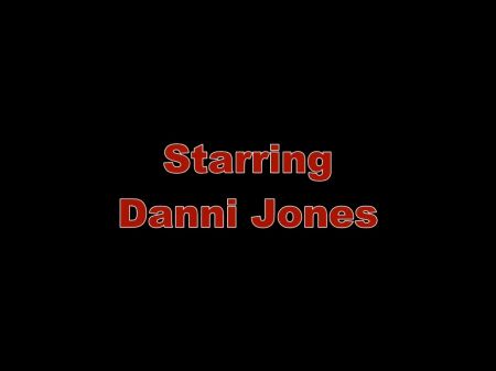 cum schlampe Danni Jones nimmt es in den Arsch 