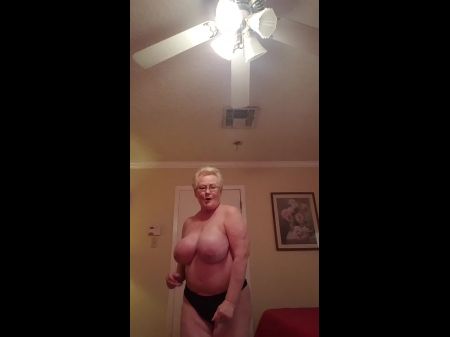 Senior Gal , Grandmother Likes To Dance Her Jaw-dropping Dance