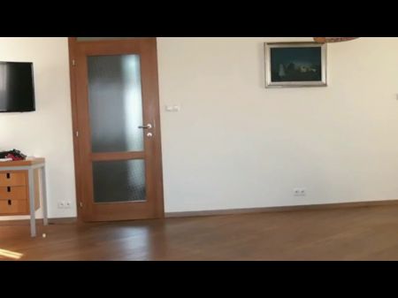 ناتاشا هل تحب حذائي 
