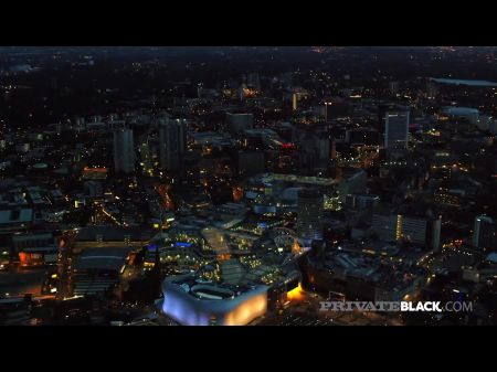 Private Ginebra Bellucci Follada Por Su Conductor Negro 