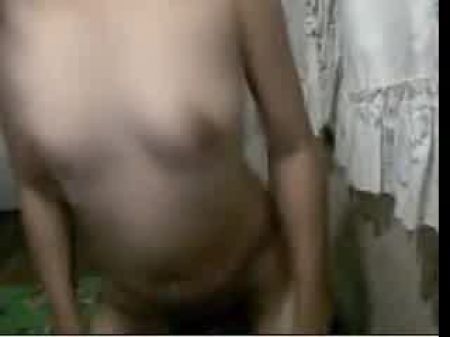 Victoria Cam Damsel 34 Yr Phills For S 26 . 12 . Nine