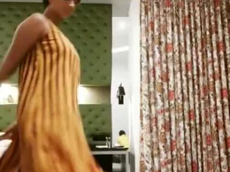 Pooja Laxmi Joshi Sexy Dance дома 