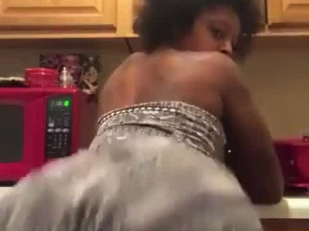 Big Ol Booty Twerking en el vestido 