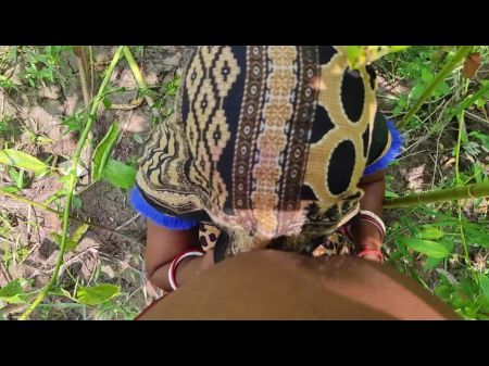 Alguien folló mi coño en el bosque, dejó caer su semen en mi coño 