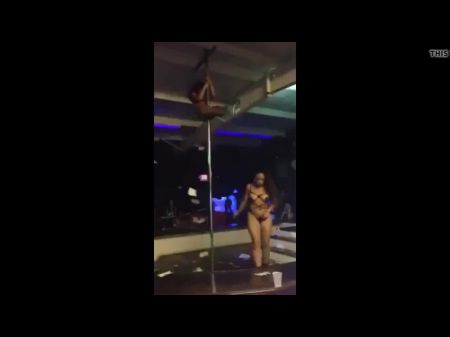 热的年轻女孩被她的前任搞砸了