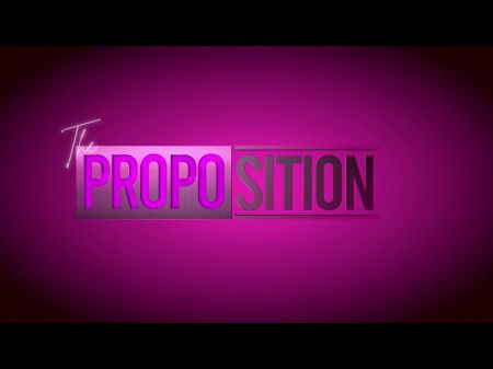 Big Booty MILF MRS. Keagan tem problemas no supermercado 