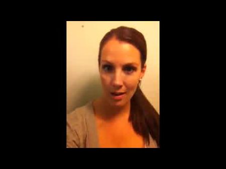 性感的谈话美丽的耳语女人