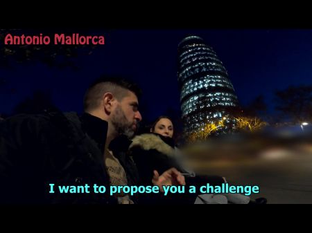 我丢失Airbnb后，Hot Big Ass西班牙邀请我去她的酒店房间