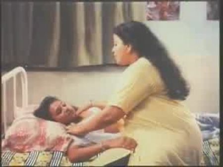 Mallu Madury Aunty