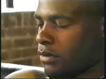 Heather Lee und MR. Marcus Black Butt Watch (1995) 