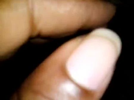 Ebony Clit Squirting 