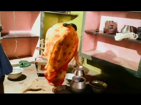 Desi - A Hubby Who Has Romp While His Wife Is Doing Housework