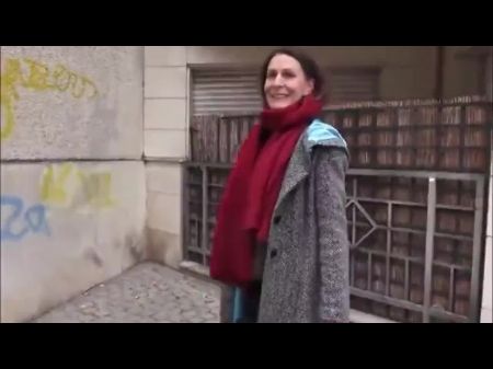 travieso maduro recogido y follado 