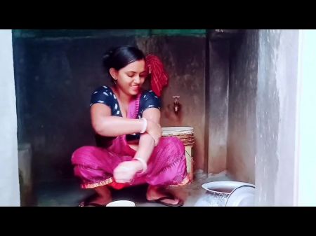 Drilling Hot Indian Wifey Cum Inwards Her Taut Gash With Desi Orgasm In Hindi . Indian Desi Wifey Has Additional Marital Affair
