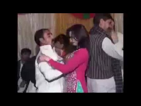 Mujra en una fiesta 