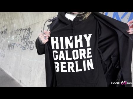 Modelo de tatuagem alemão louco Lisa Rocketcock Pickup para fundir Fuck 