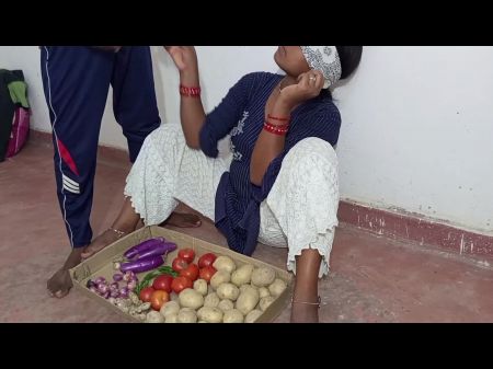 Sabji Bechne Aayi Jawan Ladki Ko Pese Ka Lalch Dekar Choda , Saf Hindi Aawaj Me - Topxxxporn