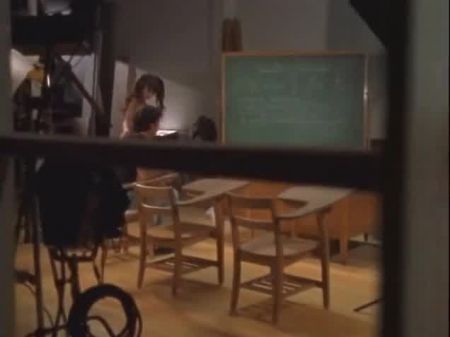 Lo suficientemente cerca del tacto (película completa de softcore) 2002 