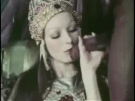 La princesa egipcia Annette Haven es follada por 2 BBC 