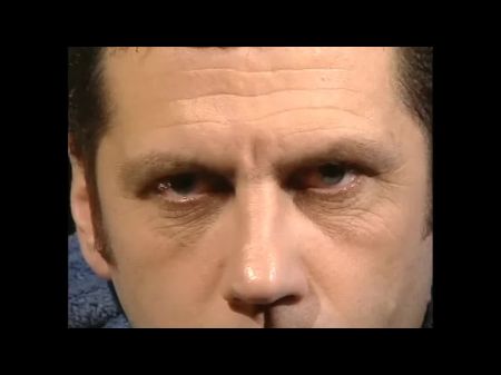 Gran escena vintage con una puta pelirroja de Foxy 
