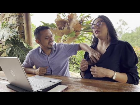 Crazy Boss Bangs A Knocked Up Gal To Avoid Firing Her