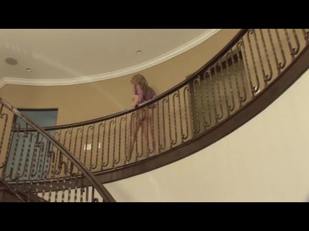 الجنس بين الأعراق مع Holly Wellin وقحة كبيرة مع شعر كس يريد أن يحزن من قبل بي بي سي دون الواقي الذكري 