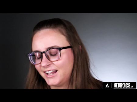 Aus nächster Nähe, wie Frauen mit kurviger natürlicher Schönheit organisieren Jay Taylor Full Szene 