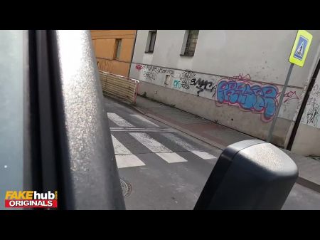 FakeHub Hot French Firm es arrojada y follada en el culo mientras se mueve el apartamento protagonizado por la nena cachonda Jade Amor 