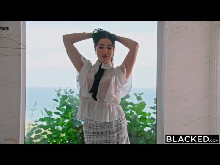 BBC爱情美女丽莎（Lisa）是一位封印交易的专业人士