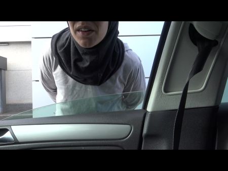 Abnormal German Picks Up A Syrian Refugee In Hijab