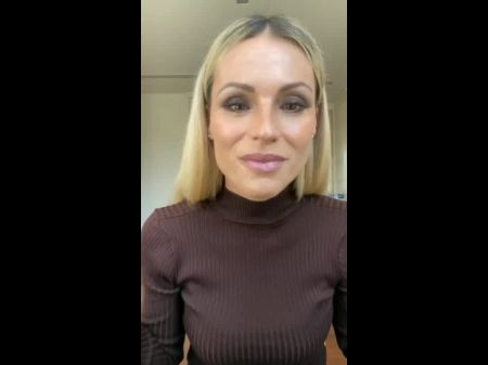 Michelle Hunziker想要暨在她的脸上