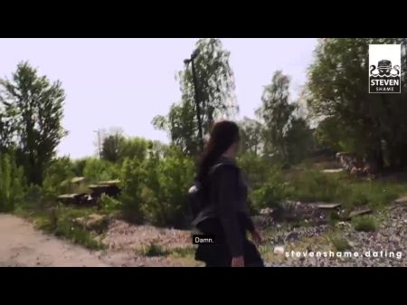 火车上的lullu枪在铁路区域史蒂文斯豪姆（Stevenshame）德语