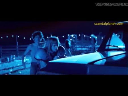 Christina Ricci Naked Episode In Black Snake Wail Scandalplanet