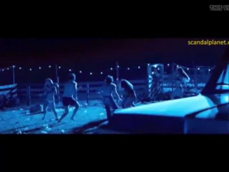 Christina Ricci Naked Scene In Dark Snake Scream Scandalplanet