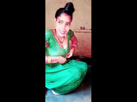 Dorf Bhabhi Kaise Nahati Hai 