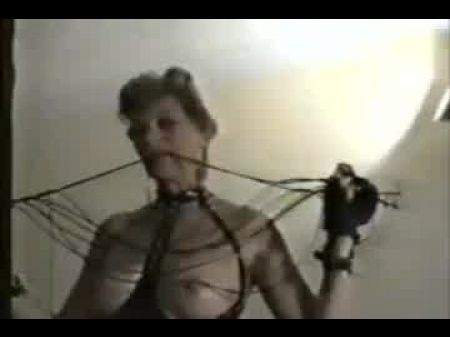 UK Homemade NZ Wife Leather, Chicote e um homem negro 