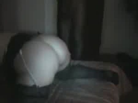 Frau Hart Gefickt Von Fremder 